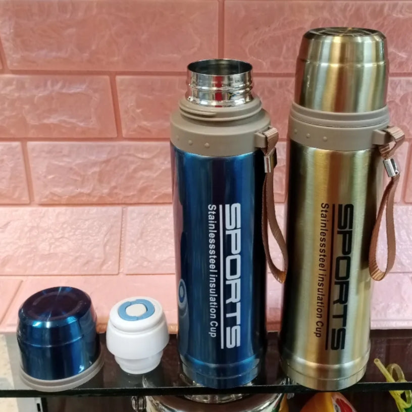 Sports Stainless Steel 750ml Water Bottle Hot & Cool ( Random Colors Will Be Sent)
