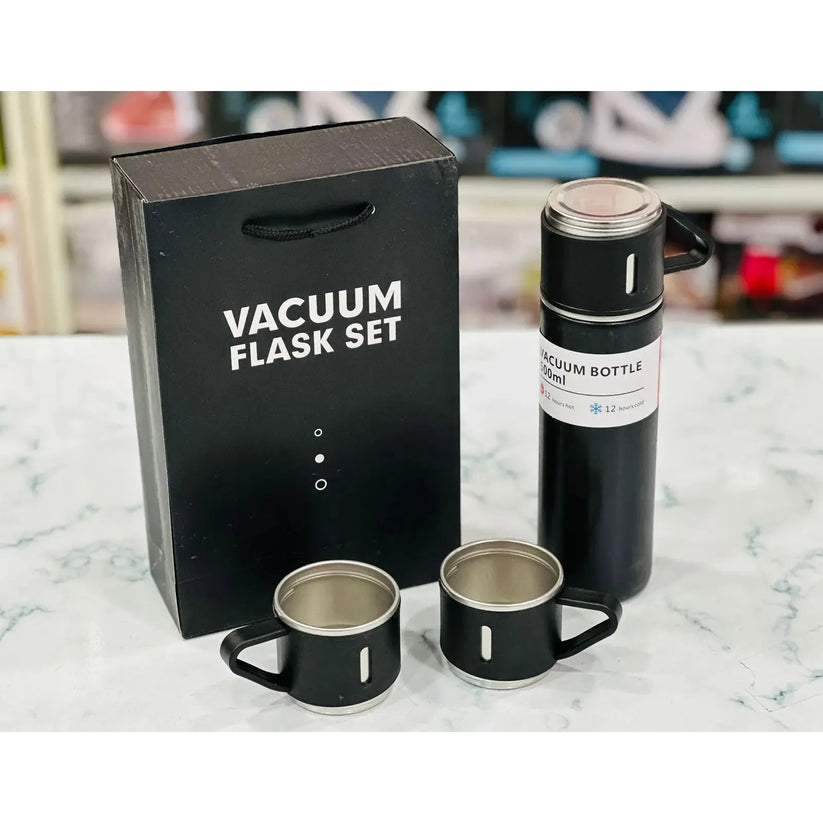 Stainless Steel 500ml Hot & Cool Water Bottle With 2-Cups ( Random Colors Will Be Sent )