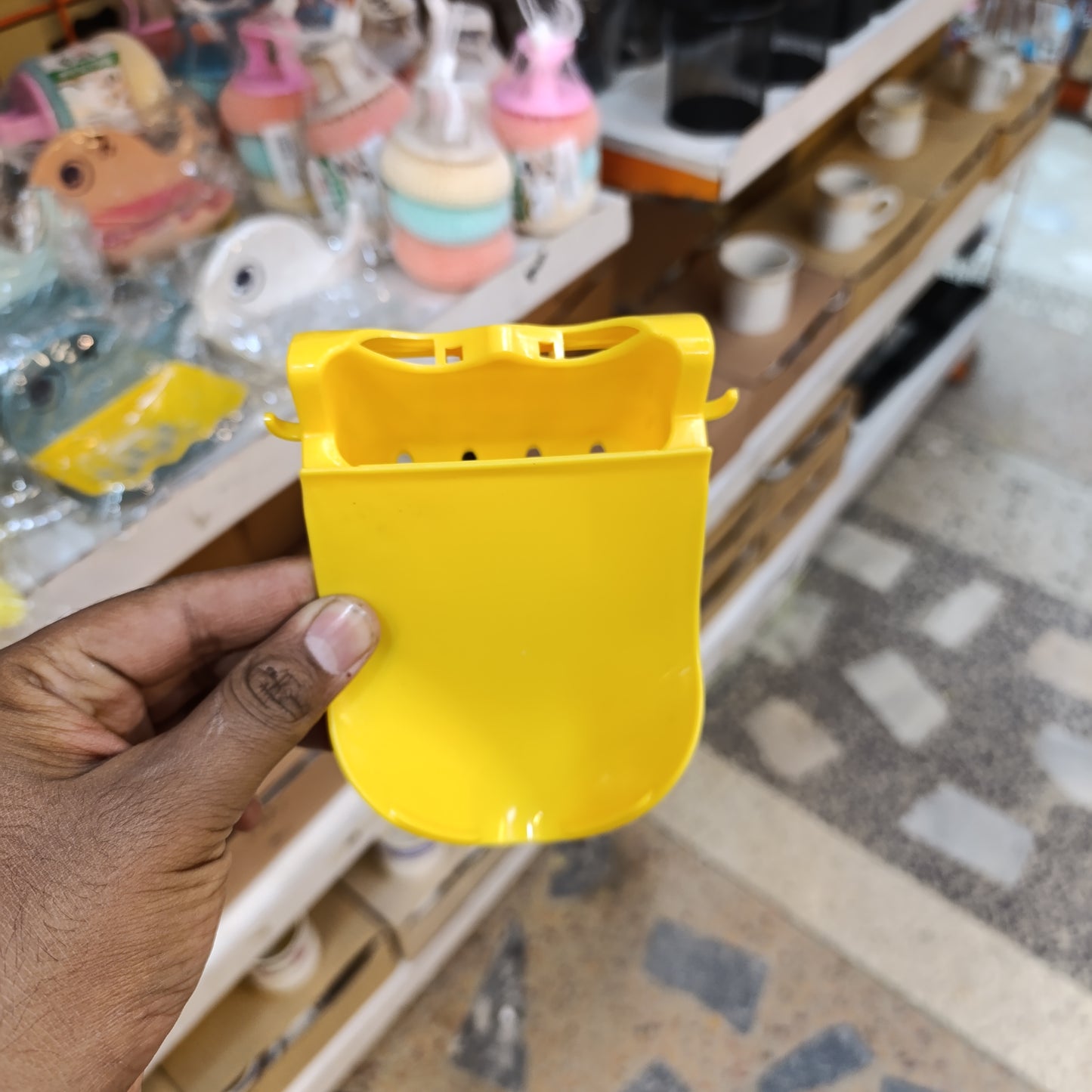 Sticky Self-Adhesive Wall-Mount Plastic Soap Dish (Random Colors Will be sent)