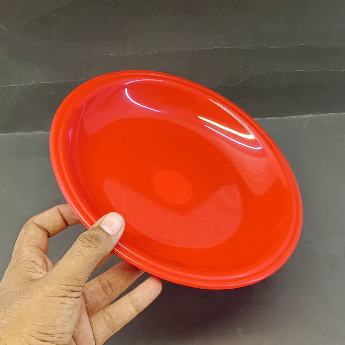 Appollo Kids' Round Medium -Size Snack Plastic Plates (Multiple Colours Will be Sent)