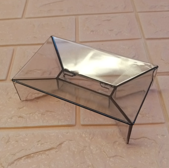 Charlie Acrylic Plastic Soap Dish ( Random Colors Will Be Sent )