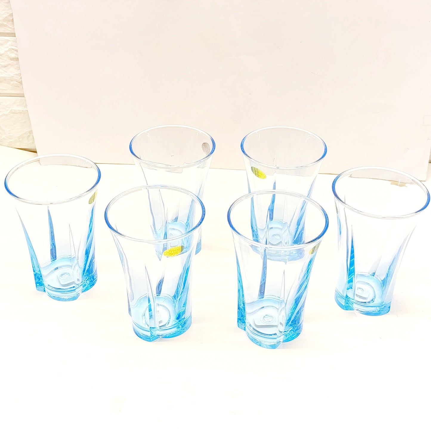 Pack Of 6pcs Pretty 330ml Neat Crystal Water Glass Set (Random Colors Will be Sent)