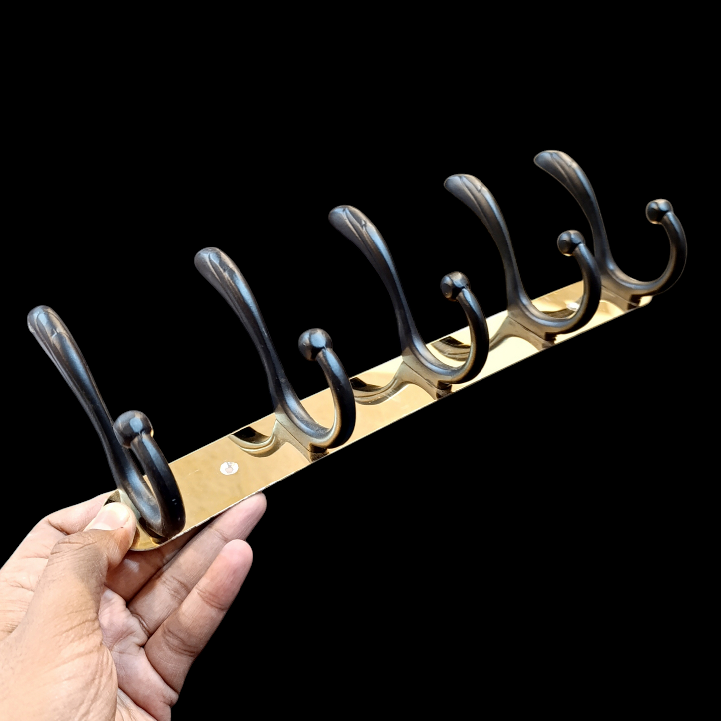 Stainless steel 5-Hook Hanging Golden Wall-Mount Screw Rail Hanger