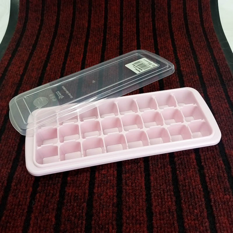 Appollo Bubble 24-Grid Plastic Ice Cube Tray With Cover ( Random Colors )