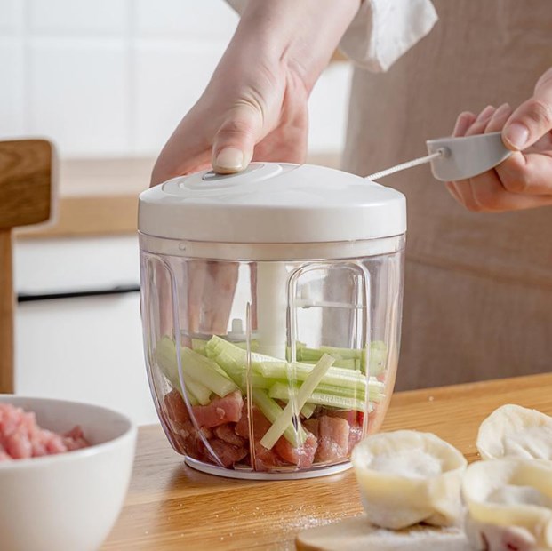 Eotia Grey Smart Compact Medium-Size Quick Speedy Vegetables Pull Rope Chopper