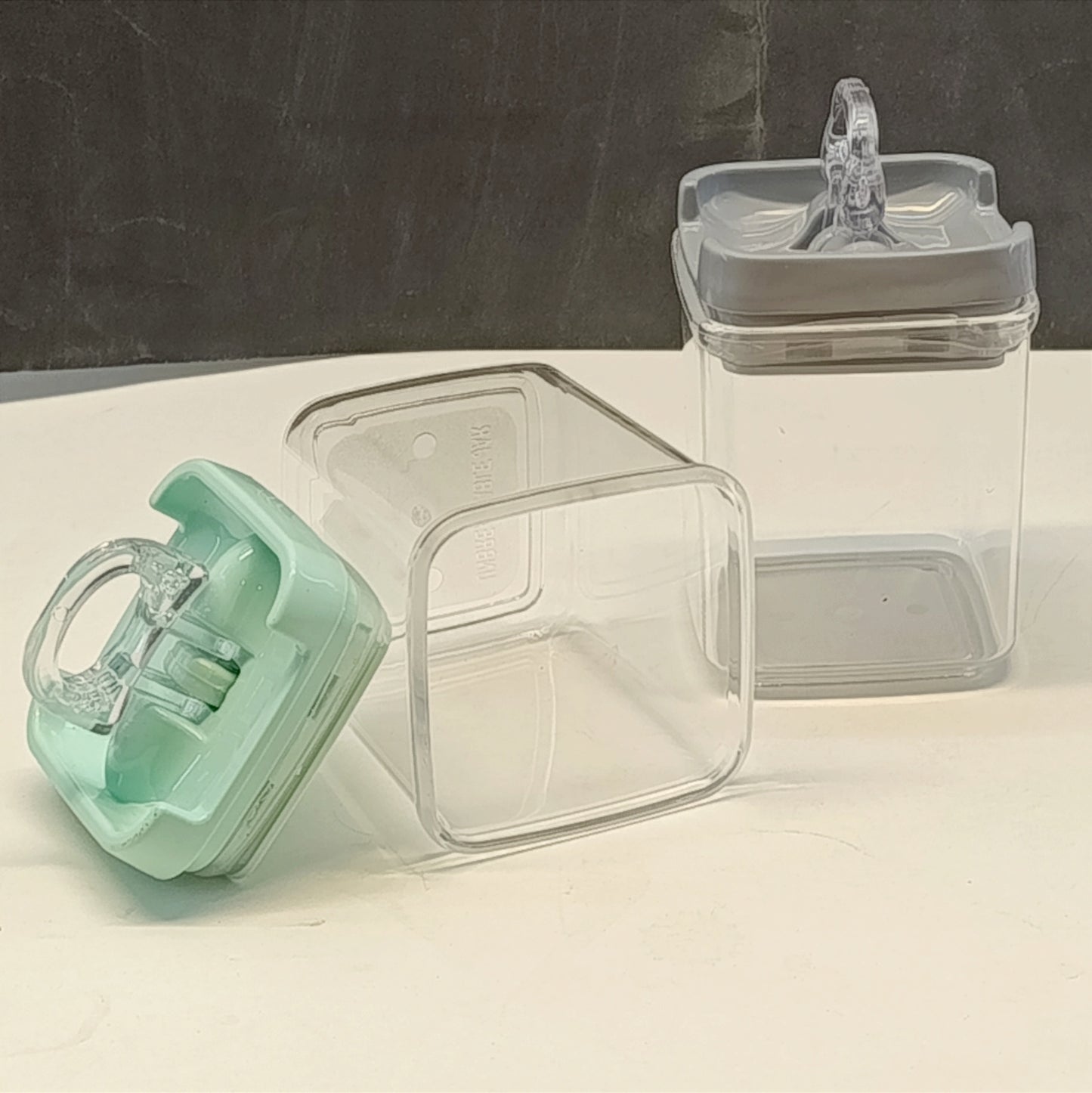 Crystal Airtight 270ml Food Storage Container (Multiple Colours Will be Sent)
