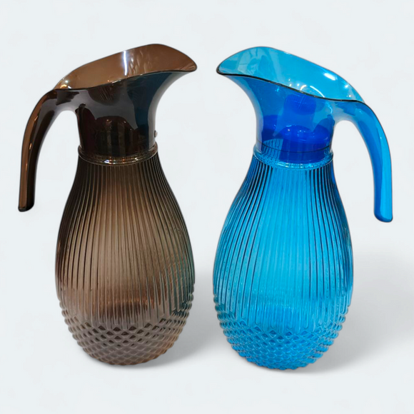 Royal Shahi 1.5-Litres Plastic Transparent Oil & Water Jug (Random Colours Will be Sent)