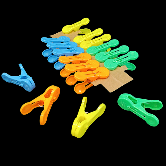 Pegs Pack Of 16pcs Plastic Laundry Small-Size Cloth  Clips (Multiple Colour)