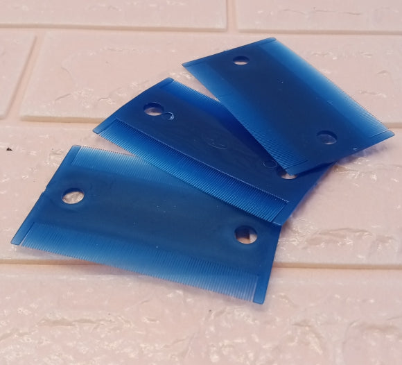 Pack of 6pcs Plastic Lice Hair Comb (Random Color Will be Sent)
