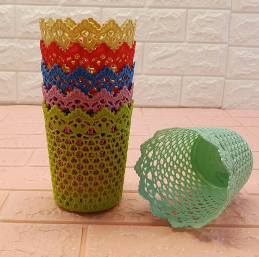 Areesha Small-Size Plastic Storage Basket ( Random Colors Will Be Sent )