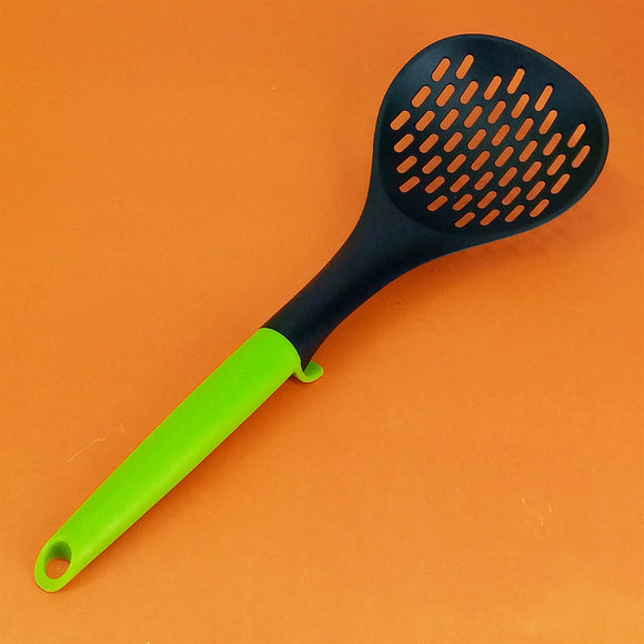 Non-Stick Plastic Medium-Size Strainer Spatula ( Random Colors )