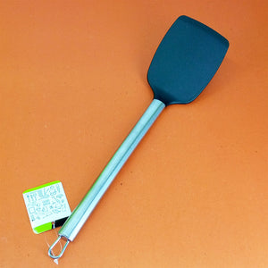 Non-Stick Plastic Medium-Size Spatula With Stainless Steel Handle