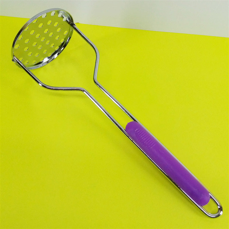 Metal Vegetables & Potatoes Masher ( Random Colors )