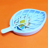 Leaf Shape Plastic Soap Dish Case Holder ( Random Colors Will Be Sent)
