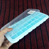 Appollo Bubble 24-Grid Plastic Ice Cube Tray With Cover ( Random Colors )