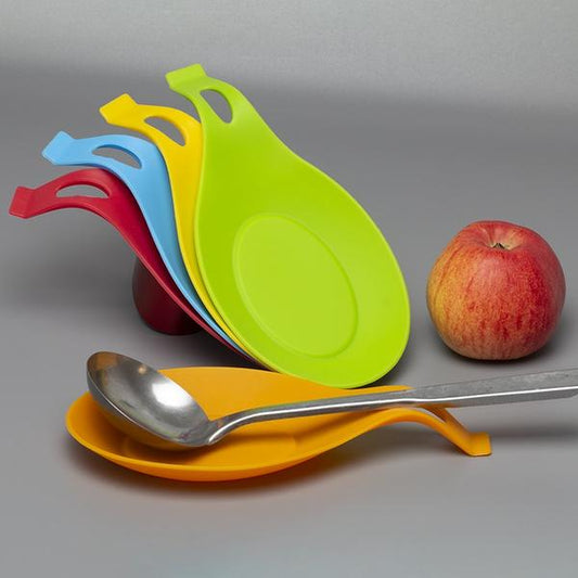 Plastic Heat Resistant Kitchen Spatula Rest Holder Placemat Tool ( Random Colors Will Be Sent )